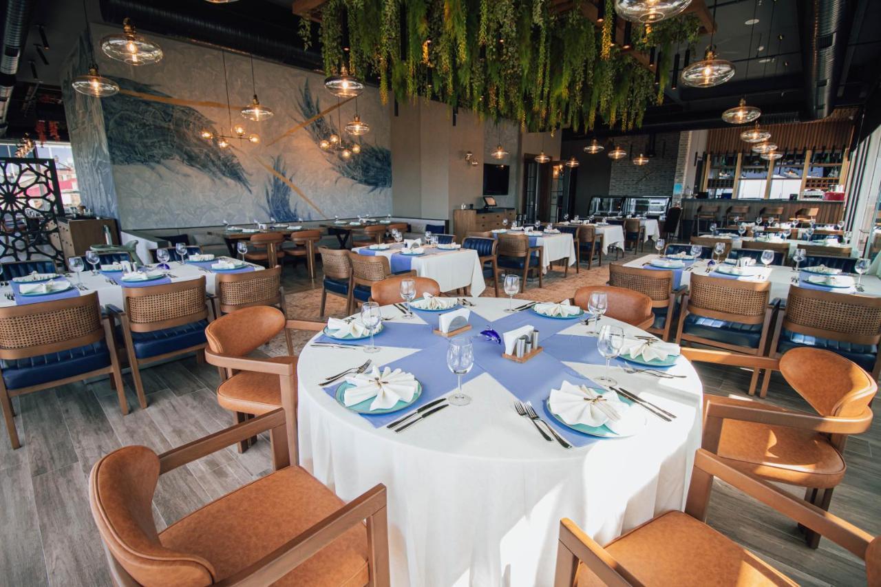 Panagia Premier Trabzon Hotell Eksteriør bilde Restaurant interior