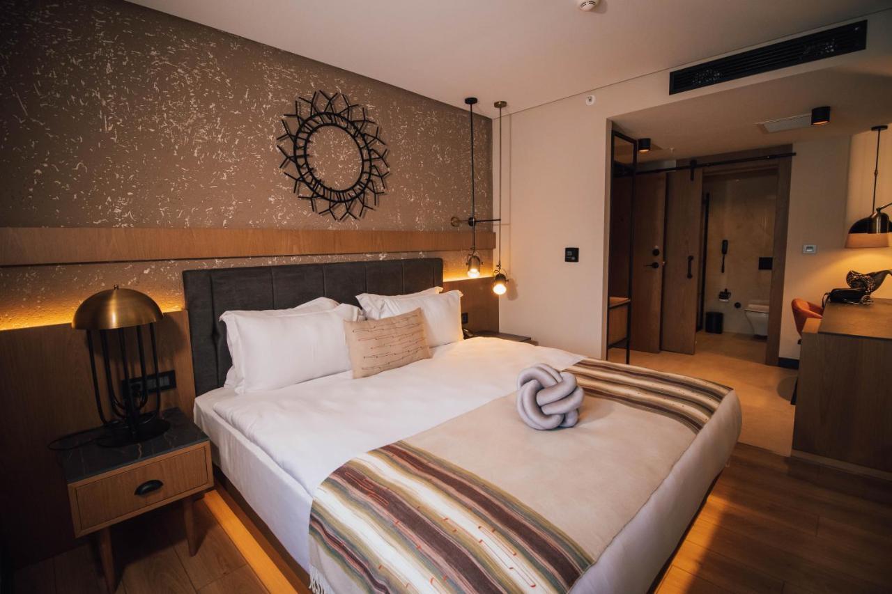 Panagia Premier Trabzon Hotell Eksteriør bilde A bedroom at the hotel